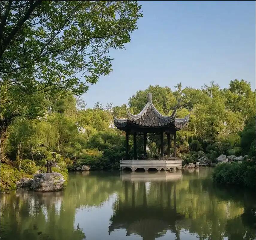 北京平蝶餐饮有限公司